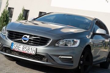 Volvo V60 D4 R-Design